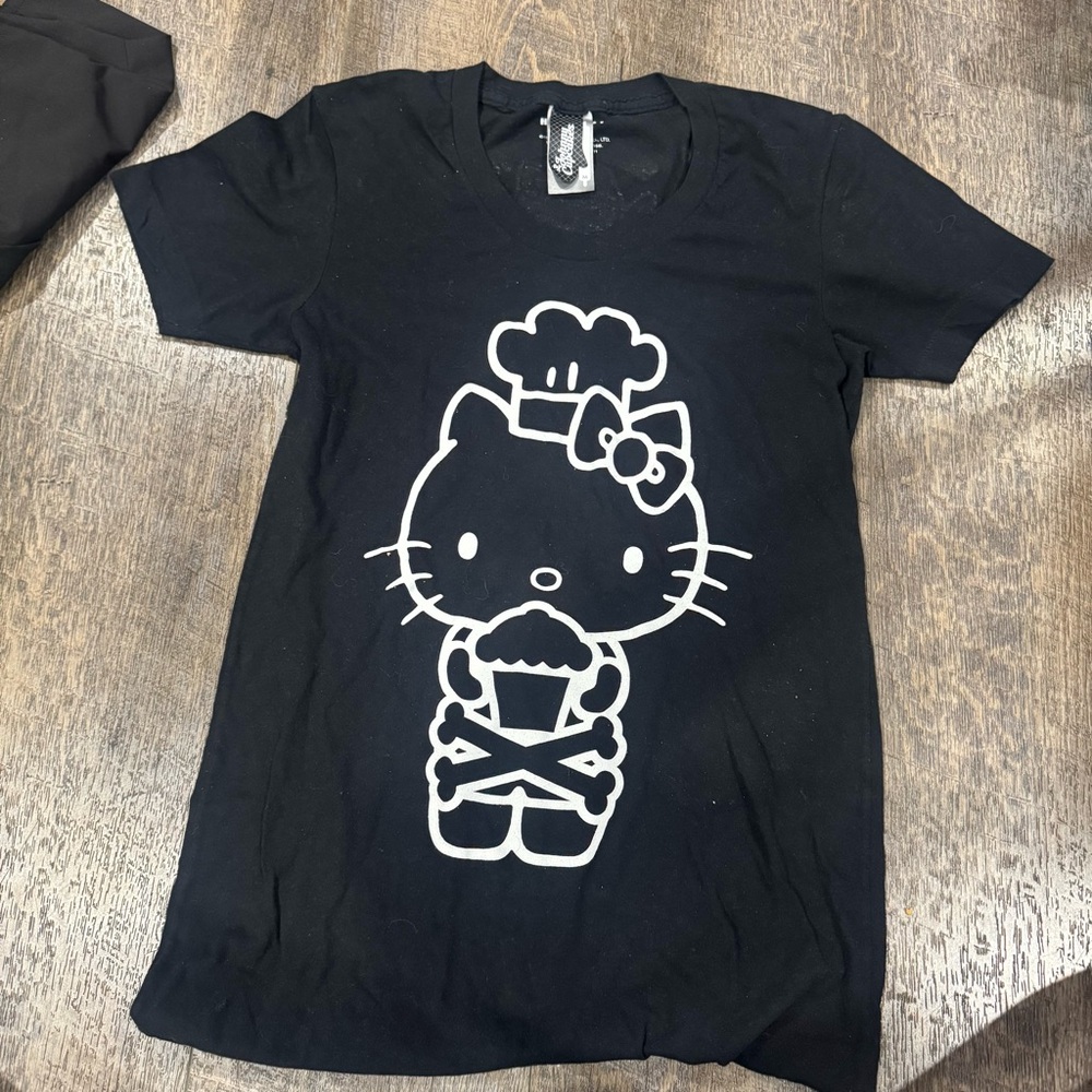 Johnny Cupcakes - Hello Kitty Black - Size M